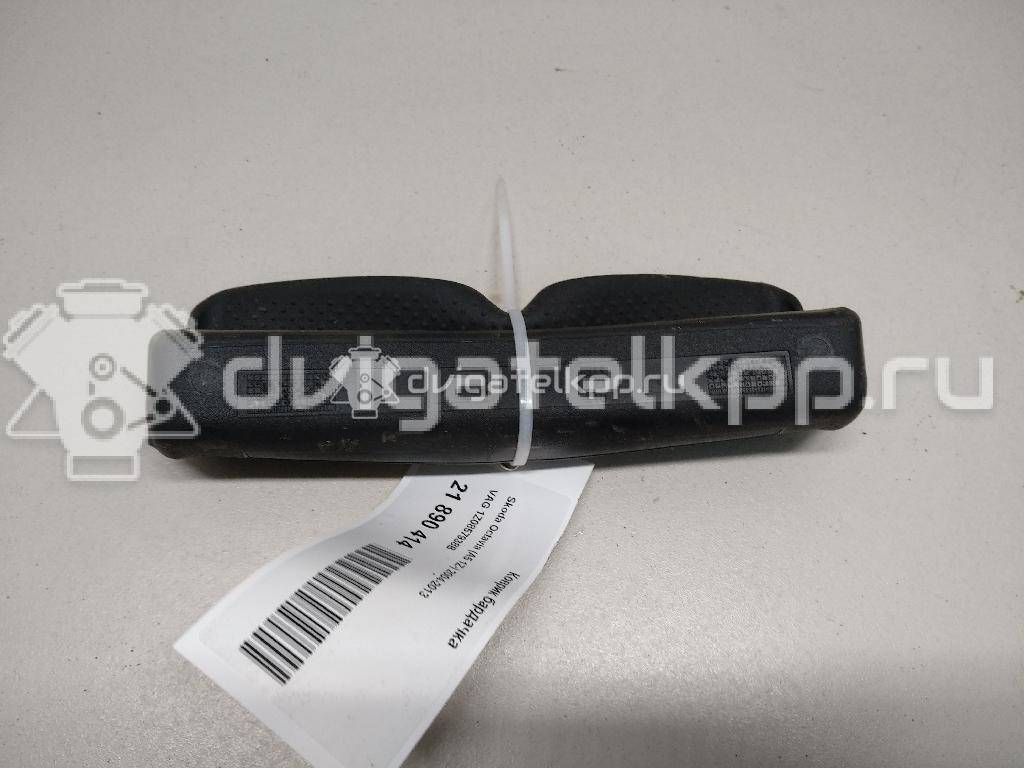Фото Коврик бардачка  1Z0857938B для skoda Octavia (A5 1Z-) {forloop.counter}}