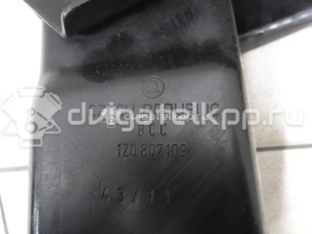 Фото Усилитель переднего бампера  1Z0807111 для skoda Octavia (A5 1Z-) {forloop.counter}}