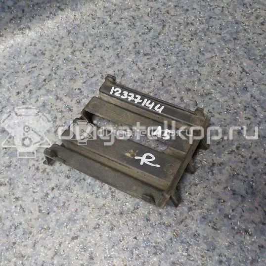 Фото Решетка в бампер правая  1Z0853666 для Skoda Octavia / Octaviaii 1Z3