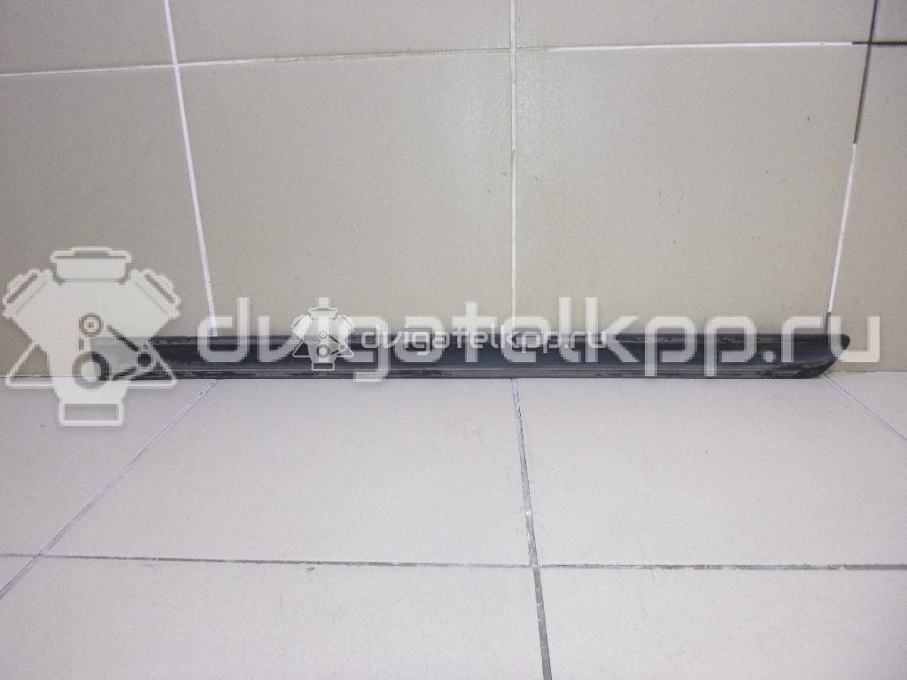 Фото Молдинг задней правой двери  1Z0853754C для Skoda Octavia / Octaviaii 1Z3 {forloop.counter}}