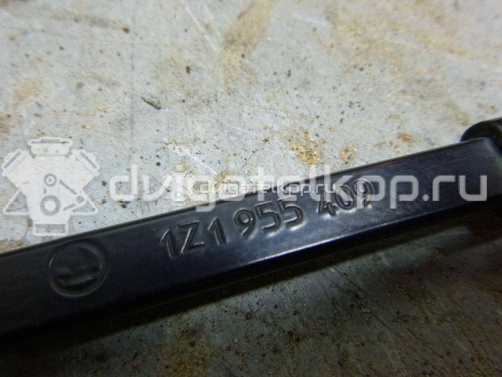 Фото Поводок стеклоочистителя передний левый  1Z1955409 для Skoda Octavia / Octaviaii 1Z3 {forloop.counter}}
