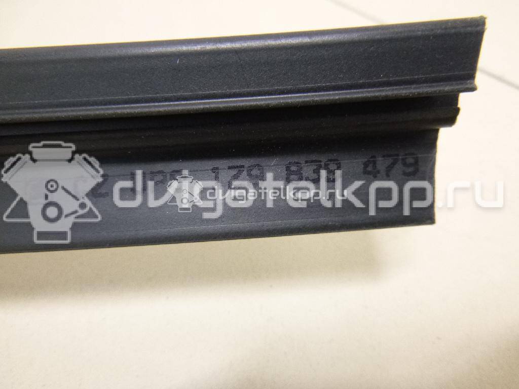 Фото Уплотнитель стекла двери  1Z9839480B для skoda Octavia (A5 1Z-) {forloop.counter}}