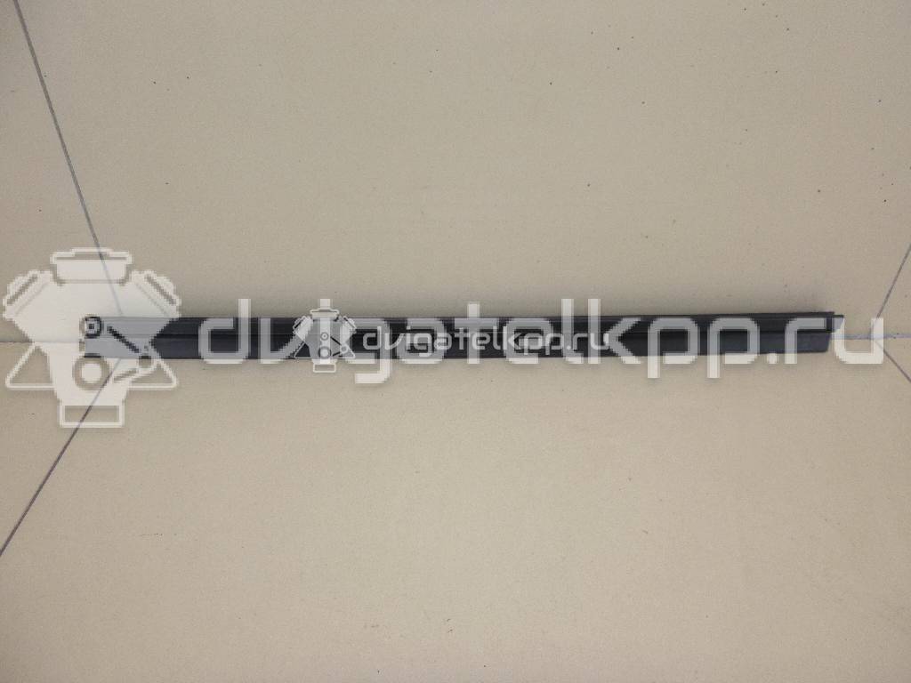 Фото Уплотнитель стекла двери  1Z9839480B для skoda Octavia (A5 1Z-) {forloop.counter}}