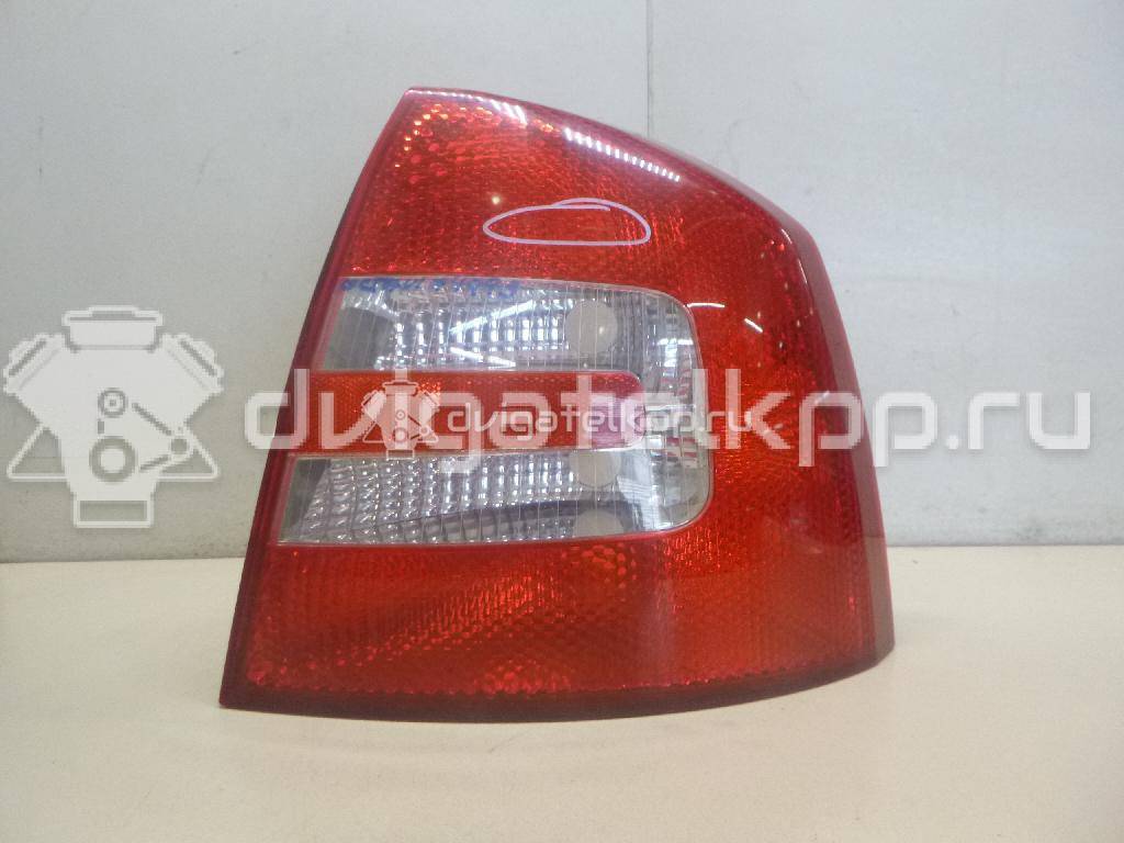 Фото Фонарь задний правый  1Z5945112A для Skoda Octaviaii 1Z3 {forloop.counter}}