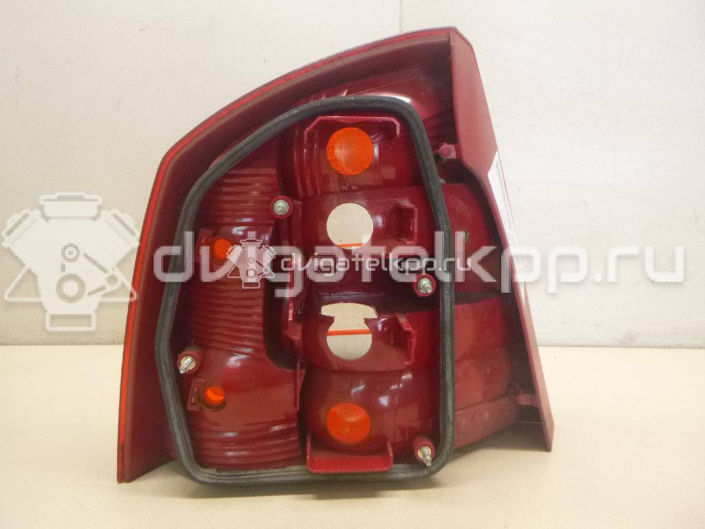 Фото Фонарь задний правый  1Z5945112A для Skoda Octaviaii 1Z3 {forloop.counter}}