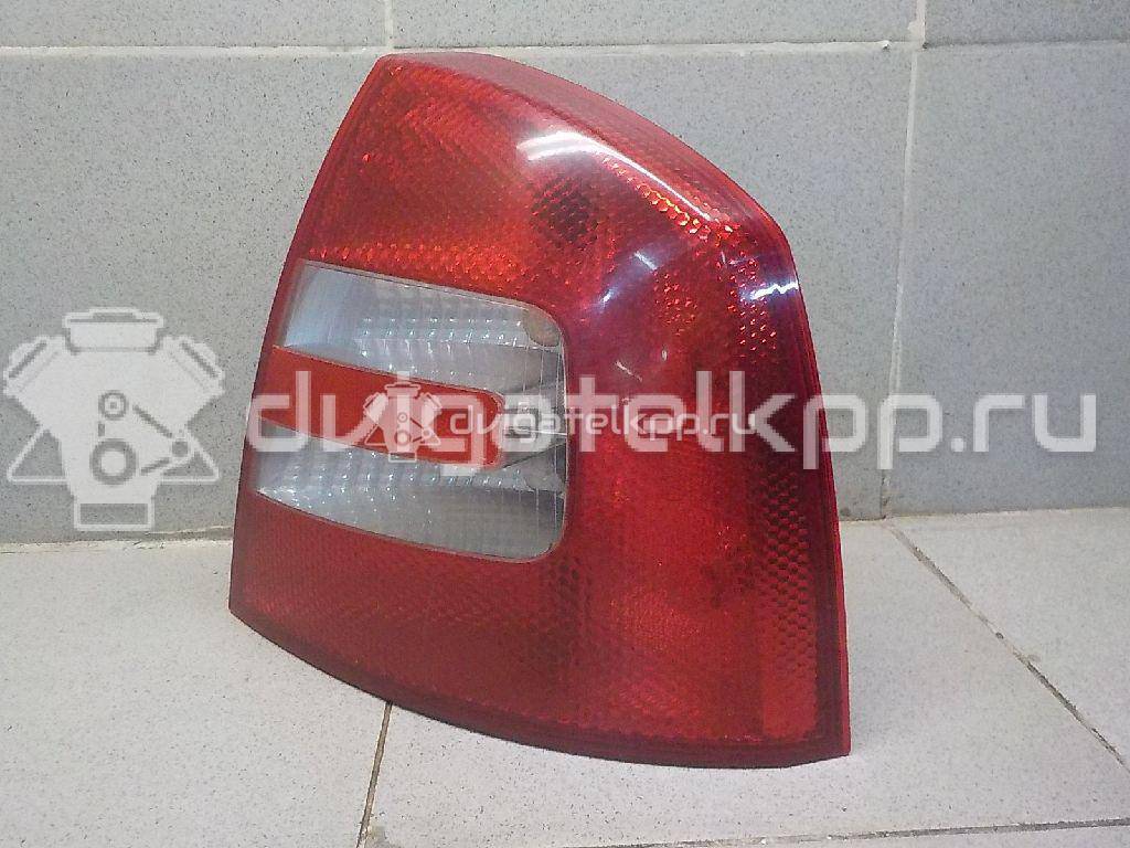 Фото Фонарь задний правый  1Z5945112A для Skoda Octaviaii 1Z3 {forloop.counter}}