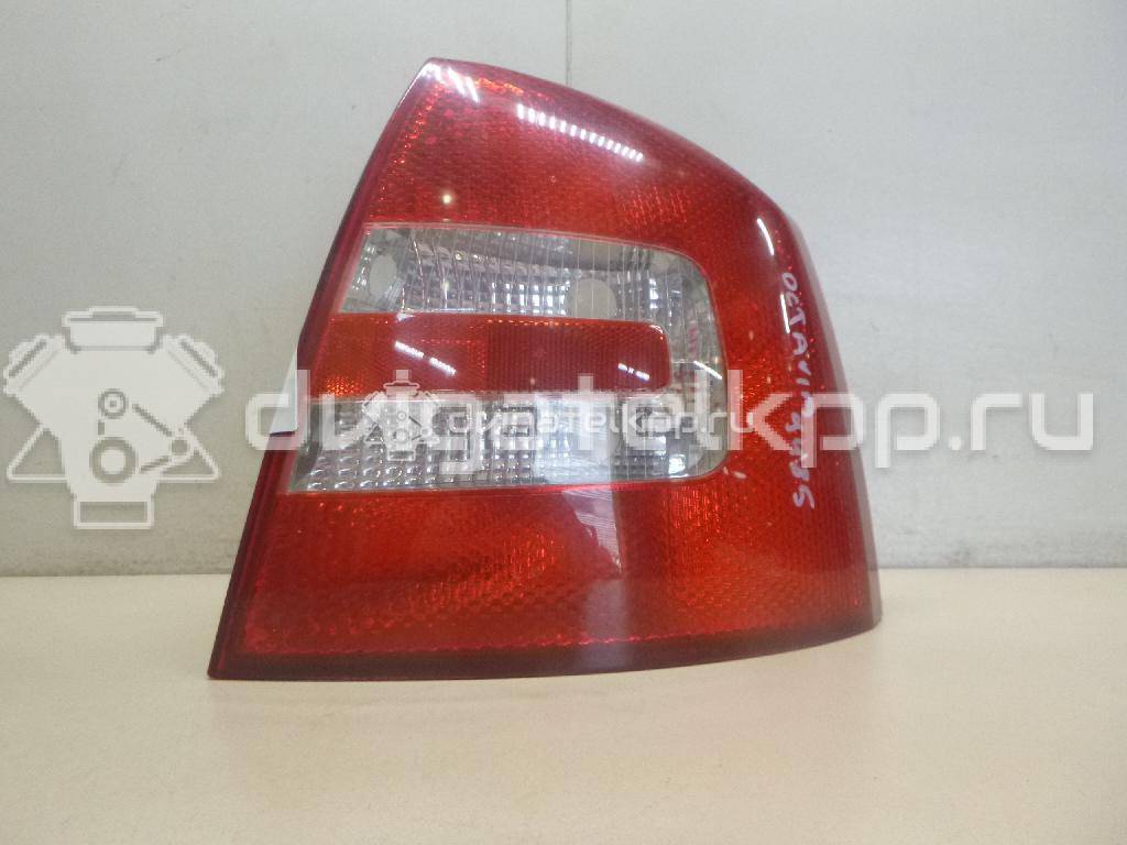 Фото Фонарь задний правый  1Z5945112A для Skoda Octaviaii 1Z3 {forloop.counter}}