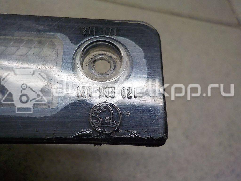 Фото Фонарь подсветки номера  1Z0943021 для Skoda Roomster 5J / Octavia / Octaviaii 1Z3 {forloop.counter}}