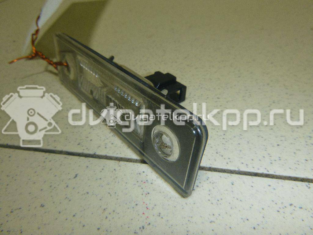 Фото Фонарь подсветки номера  1Z0943021 для Skoda Roomster 5J / Octavia / Octaviaii 1Z3 {forloop.counter}}