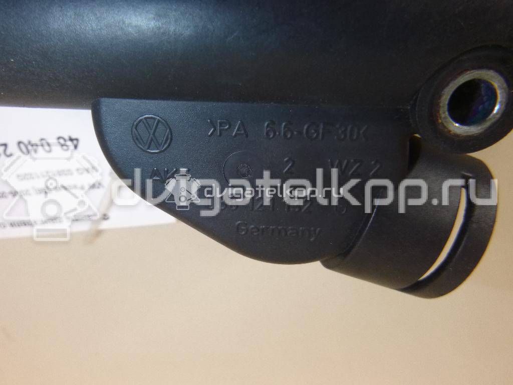 Фото Фланец двигателя системы охлаждения  038121132G для Skoda Roomster 5J / Fabia / Octavia / Octaviaii 1Z3 {forloop.counter}}