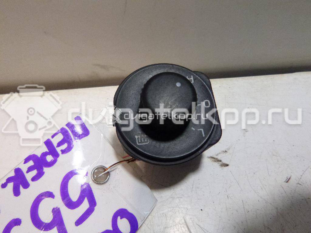 Фото Переключатель регулировки зеркала  1Z1959565A для Skoda Octavia / Octaviaii 1Z3 {forloop.counter}}