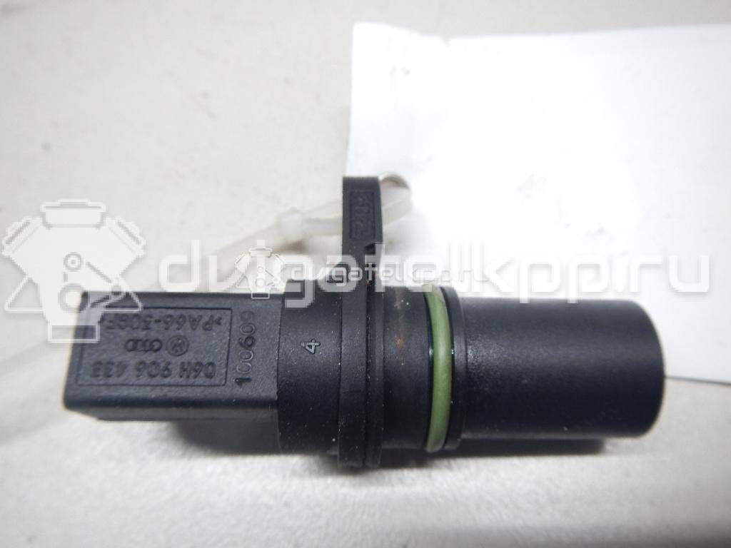 Фото Датчик положения коленвала  06H906433 для Skoda Octavia / Yeti 5L / Octaviaii 1Z3 / Superb {forloop.counter}}