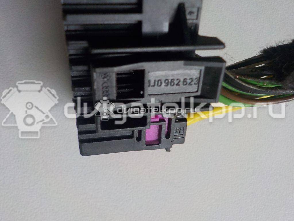 Фото Разъем  1J0962623 для skoda Octavia (A5 1Z-) {forloop.counter}}