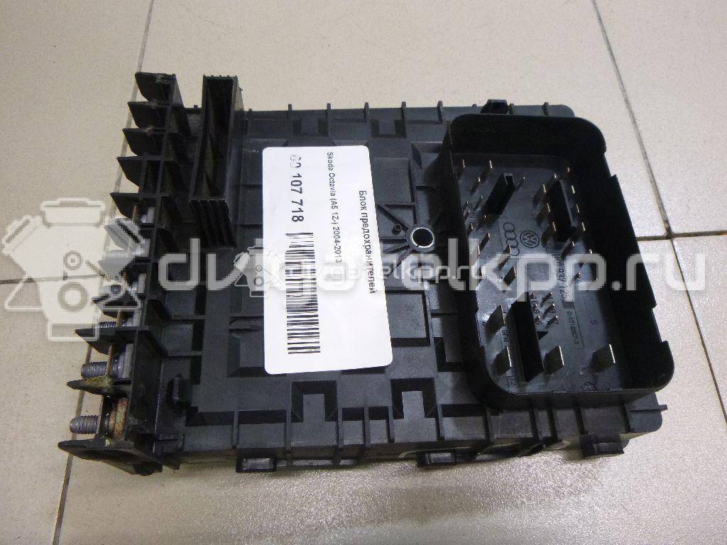 Фото Блок предохранителей  1K0937125D для skoda Octavia (A5 1Z-) {forloop.counter}}