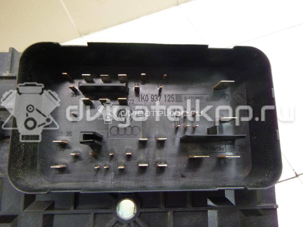 Фото Блок предохранителей  1K0937125D для skoda Octavia (A5 1Z-) {forloop.counter}}