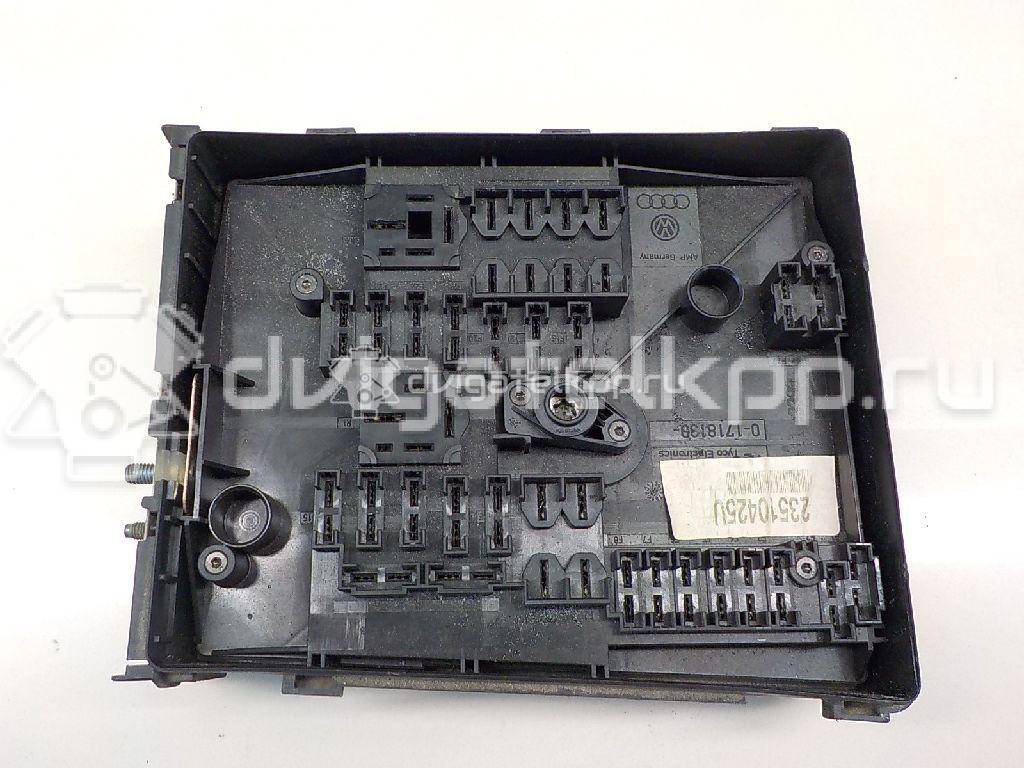 Фото Блок предохранителей  1K0937125D для skoda Octavia (A5 1Z-) {forloop.counter}}