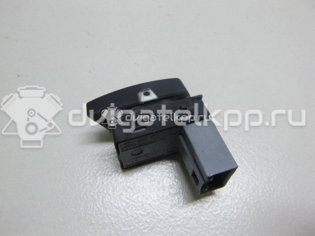 Фото Кнопка стеклоподъемника  1Z0959856 для Skoda Octavia / Octaviaii 1Z3 / Yeti 5L {forloop.counter}}