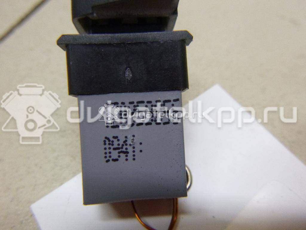 Фото Кнопка стеклоподъемника  1Z0959856 для Skoda Octavia / Octaviaii 1Z3 / Yeti 5L {forloop.counter}}