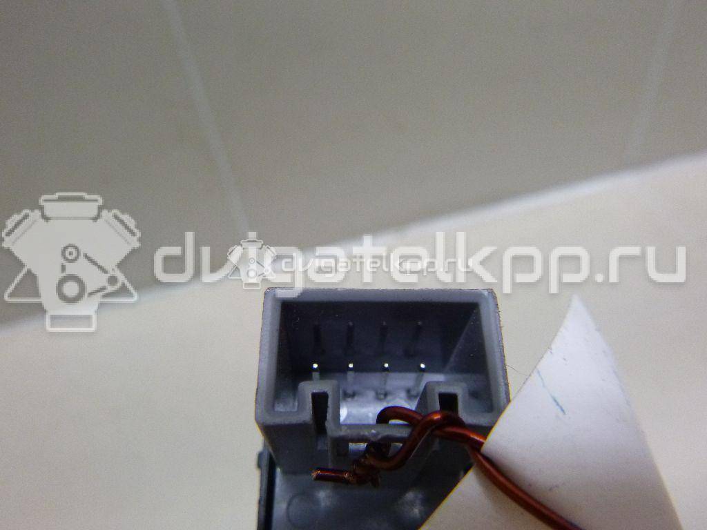 Фото Кнопка стеклоподъемника  1Z0959856 для Skoda Octavia / Octaviaii 1Z3 / Yeti 5L {forloop.counter}}