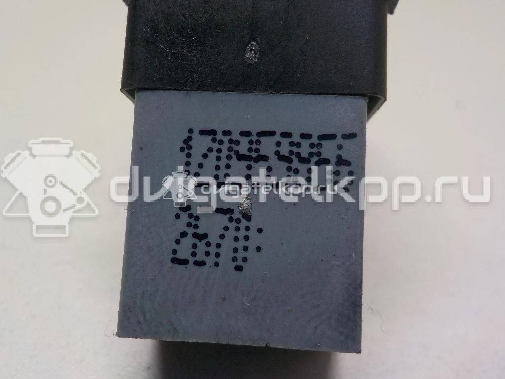 Фото Кнопка стеклоподъемника  1Z0959856 для Skoda Octavia / Octaviaii 1Z3 / Yeti 5L {forloop.counter}}