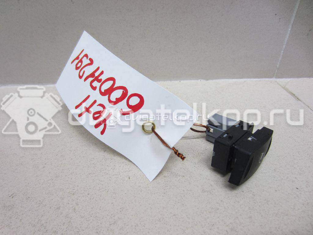 Фото Кнопка стеклоподъемника  1Z0959856 для Skoda Octavia / Octaviaii 1Z3 / Yeti 5L {forloop.counter}}
