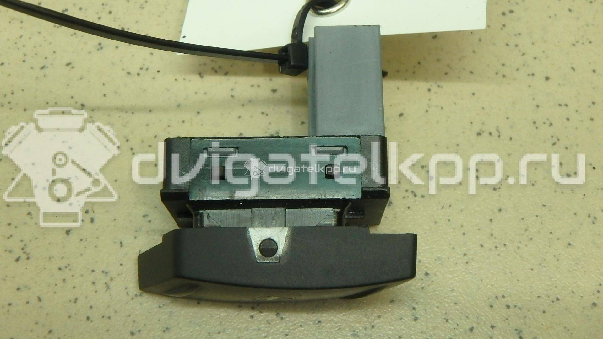 Фото Кнопка стеклоподъемника  1Z0959856 для Skoda Octavia / Octaviaii 1Z3 / Yeti 5L {forloop.counter}}