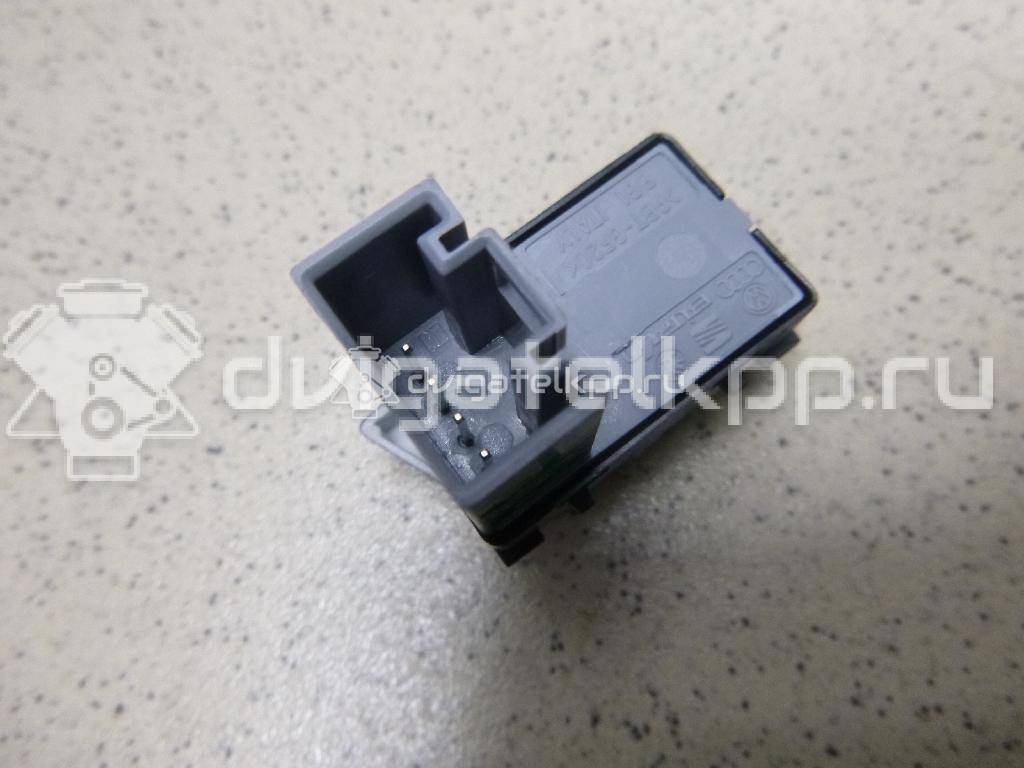 Фото Кнопка стеклоподъемника  1Z0959856 для Skoda Octavia / Octaviaii 1Z3 / Yeti 5L {forloop.counter}}