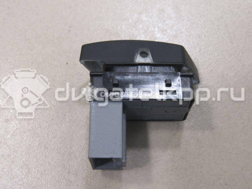 Фото Кнопка стеклоподъемника  1Z0959856 для Skoda Octavia / Octaviaii 1Z3 / Yeti 5L {forloop.counter}}