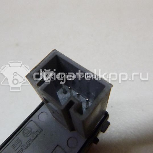 Фото Кнопка стеклоподъемника  1Z0959856 для Skoda Octavia / Octaviaii 1Z3 / Yeti 5L