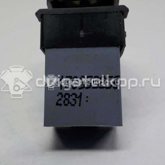 Фото Кнопка стеклоподъемника  1Z0959856 для Skoda Octavia / Octaviaii 1Z3 / Yeti 5L