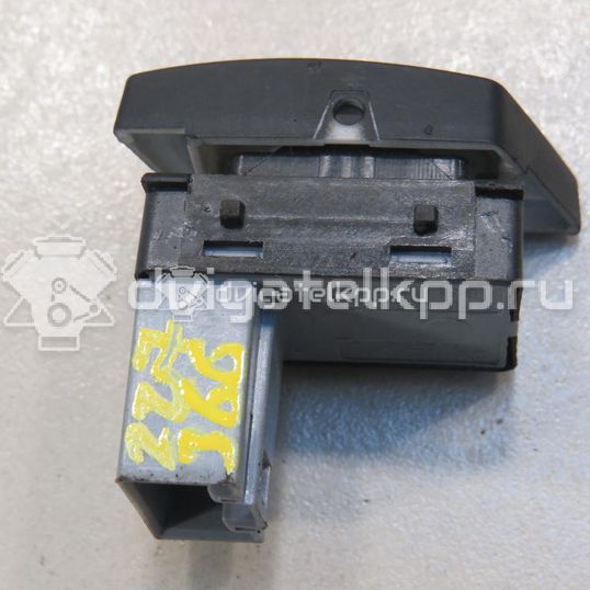 Фото Кнопка стеклоподъемника  1Z0959856 для Skoda Octavia / Octaviaii 1Z3 / Yeti 5L