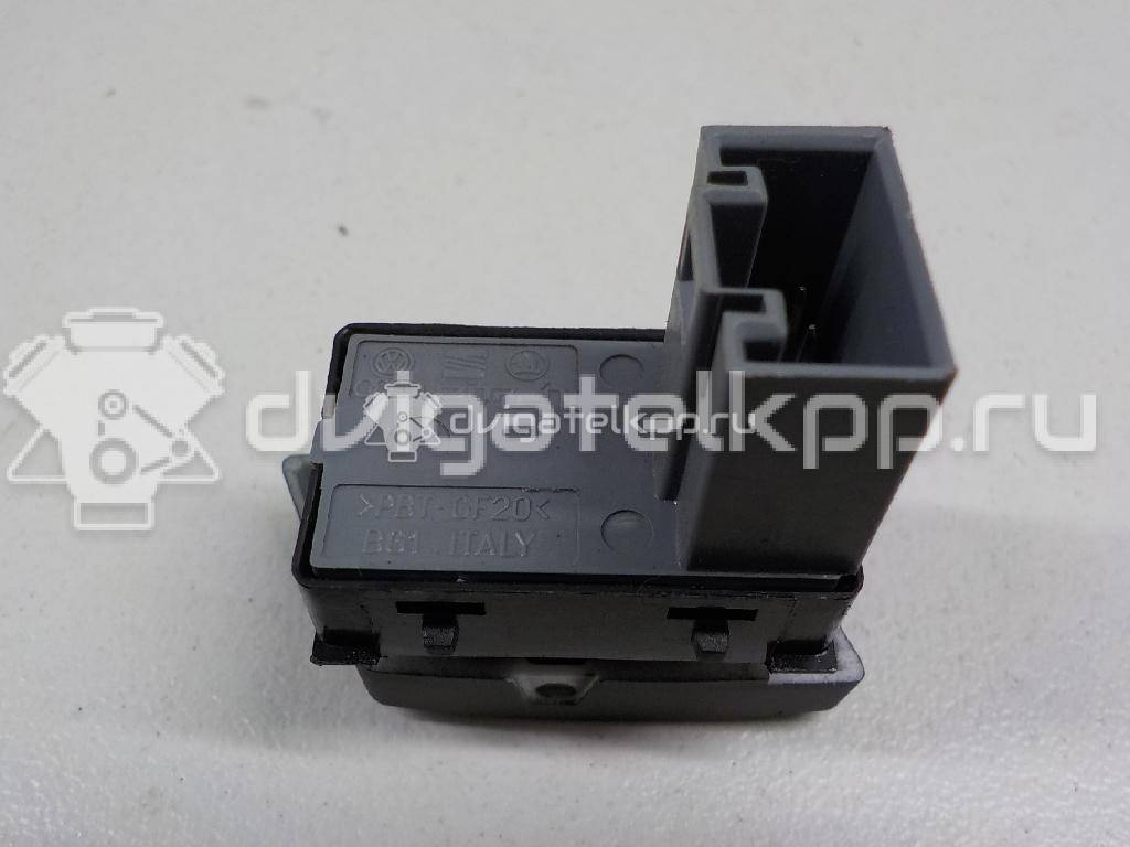 Фото Кнопка стеклоподъемника  1Z0959856 для Skoda Octavia / Octaviaii 1Z3 / Yeti 5L {forloop.counter}}