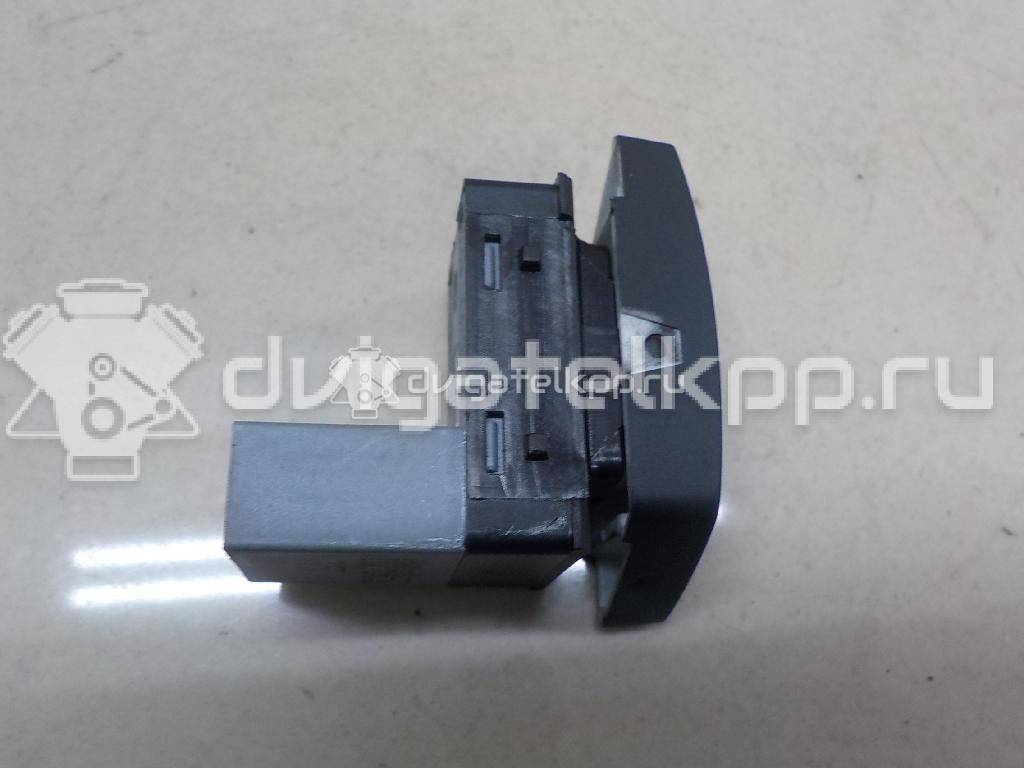 Фото Кнопка стеклоподъемника  1Z0959856 для Skoda Octavia / Octaviaii 1Z3 / Yeti 5L {forloop.counter}}