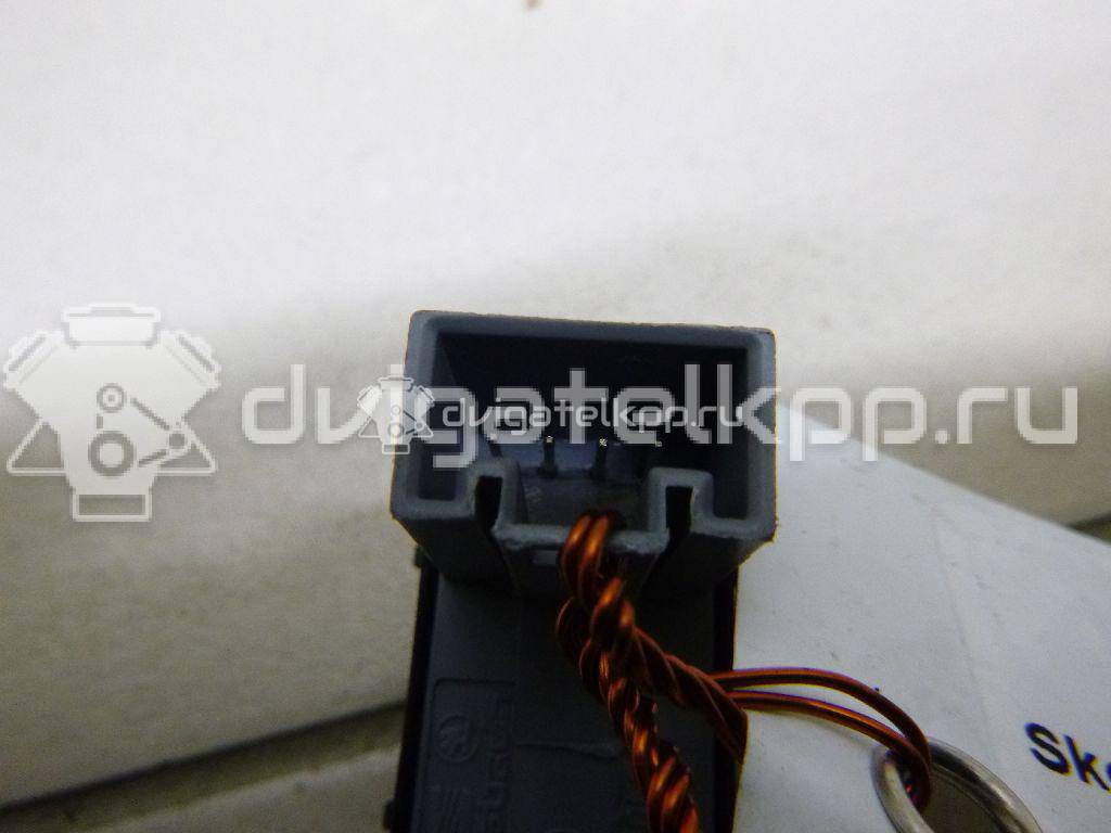 Фото Кнопка стеклоподъемника  1Z0959856 для Skoda Octavia / Octaviaii 1Z3 / Yeti 5L {forloop.counter}}