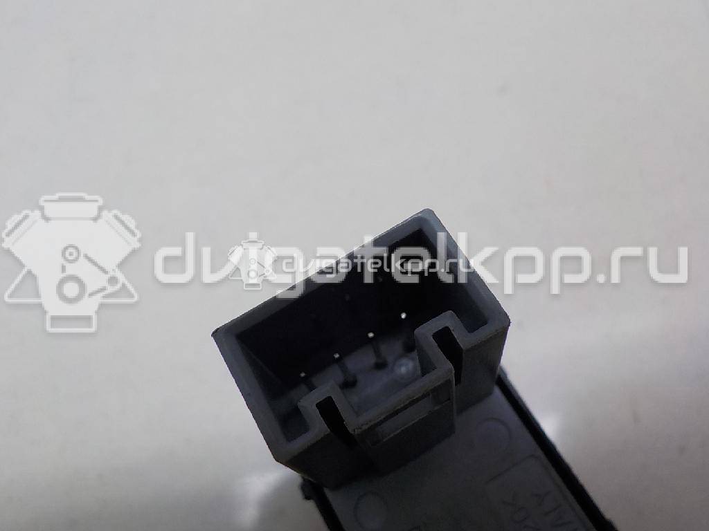 Фото Кнопка стеклоподъемника  1Z0959856 для Skoda Octavia / Octaviaii 1Z3 / Yeti 5L {forloop.counter}}