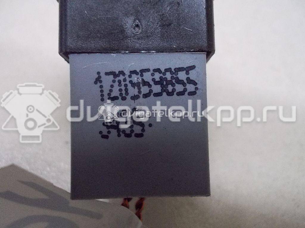 Фото Кнопка стеклоподъемника  1Z0959855 для Skoda Octavia / Octaviaii 1Z3 / Yeti 5L {forloop.counter}}