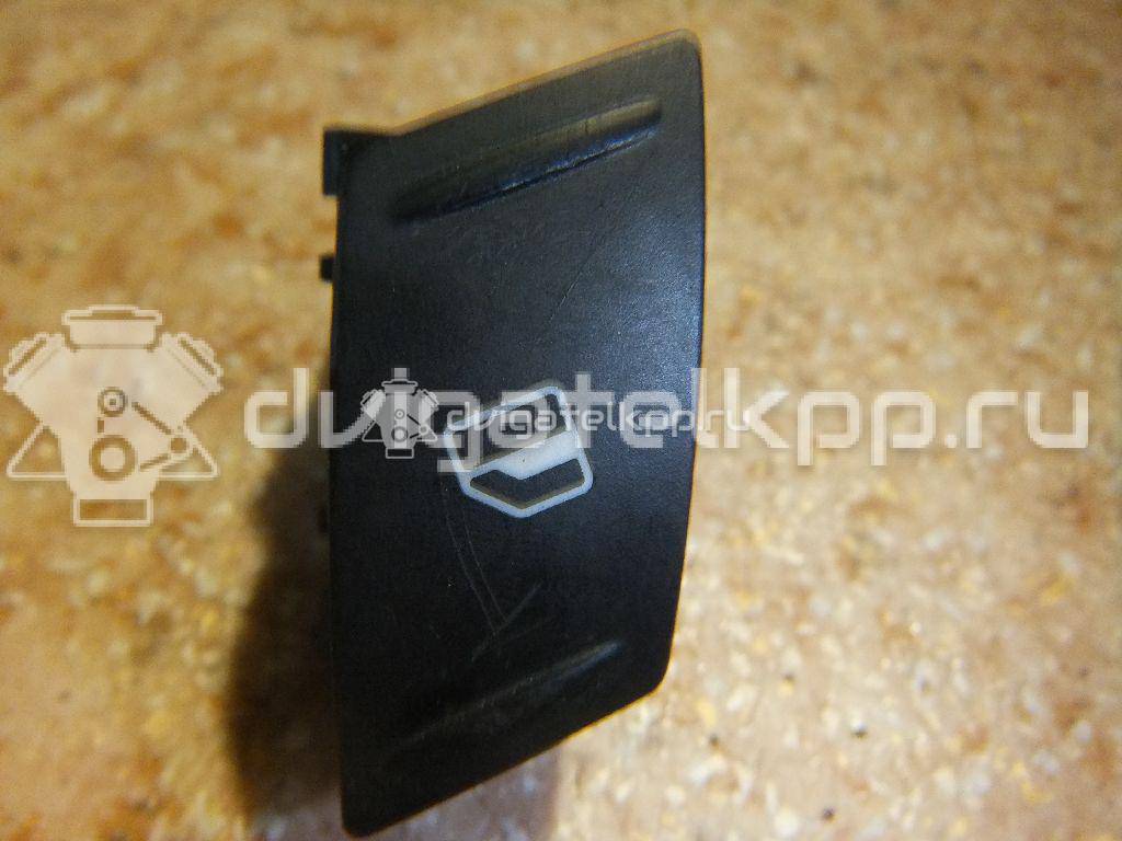 Фото Кнопка стеклоподъемника  1Z0959855 для Skoda Octavia / Octaviaii 1Z3 / Yeti 5L {forloop.counter}}