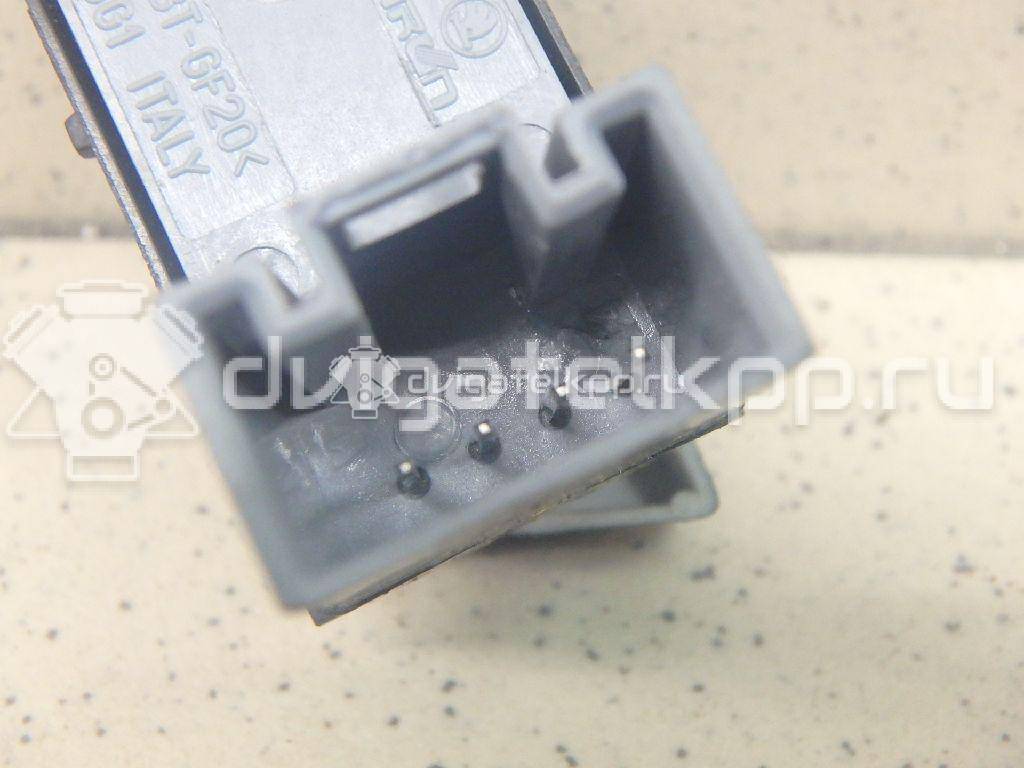 Фото Кнопка стеклоподъемника  1Z0959855 для Skoda Octavia / Octaviaii 1Z3 / Yeti 5L {forloop.counter}}