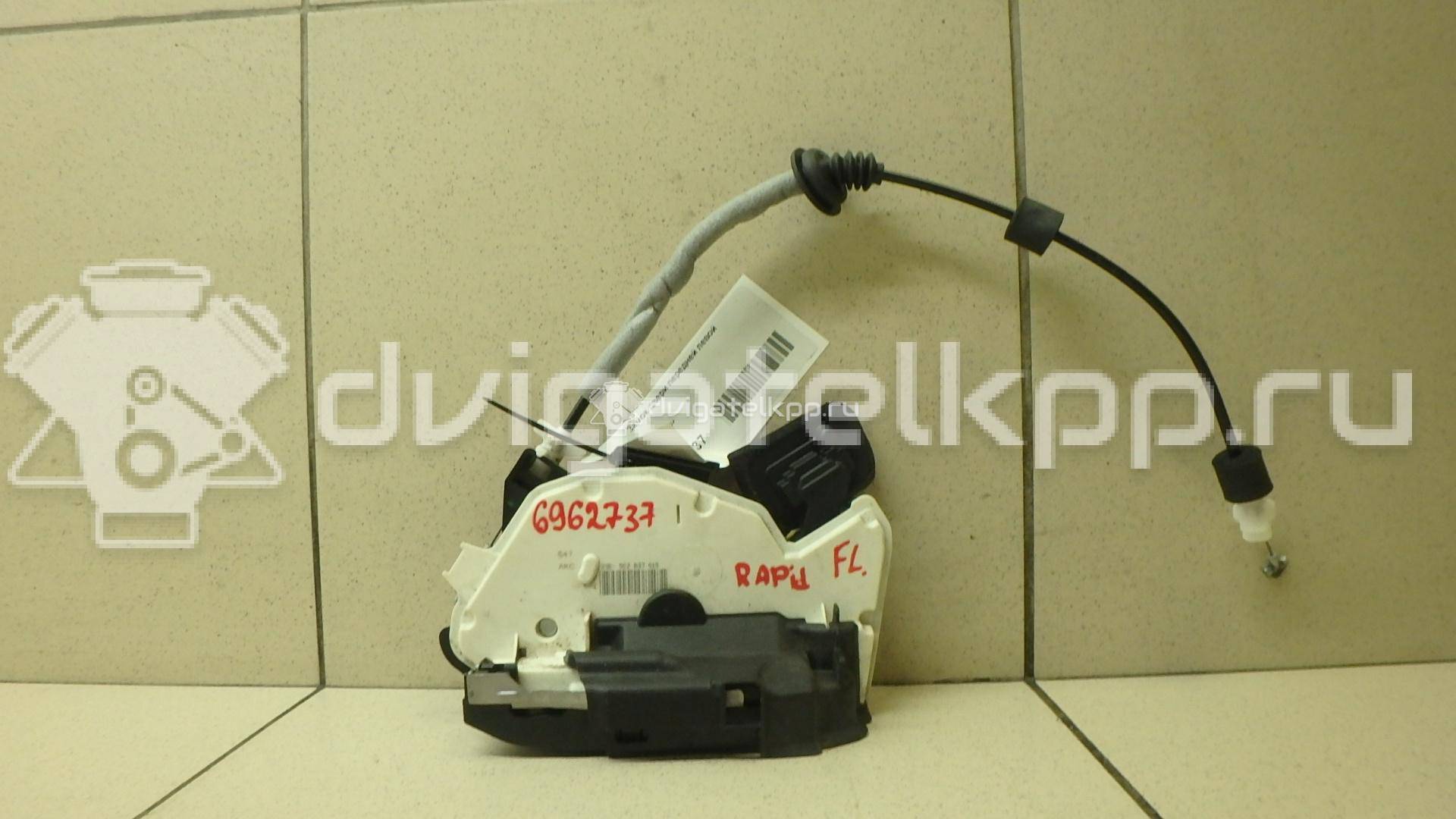 Фото Замок двери передней левой  5E2837015 для Skoda Octavia / Yeti 5L / Rapid {forloop.counter}}