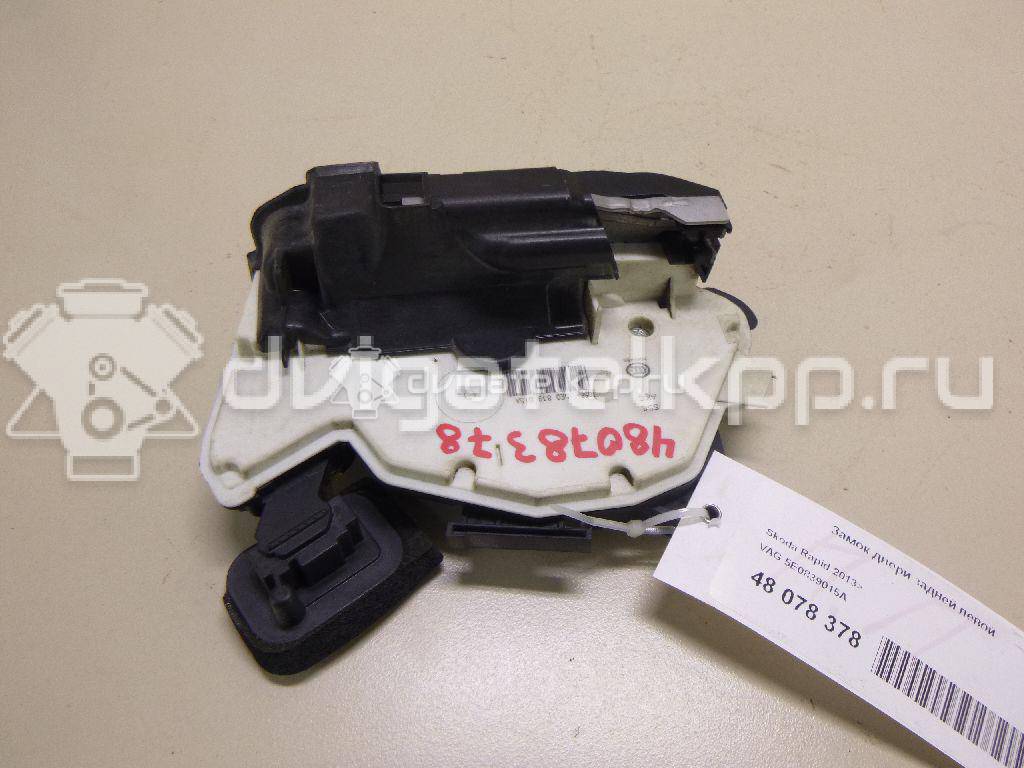 Фото Замок двери задней левой  5E0839015A для Skoda Octavia / Yeti 5L / Rapid {forloop.counter}}
