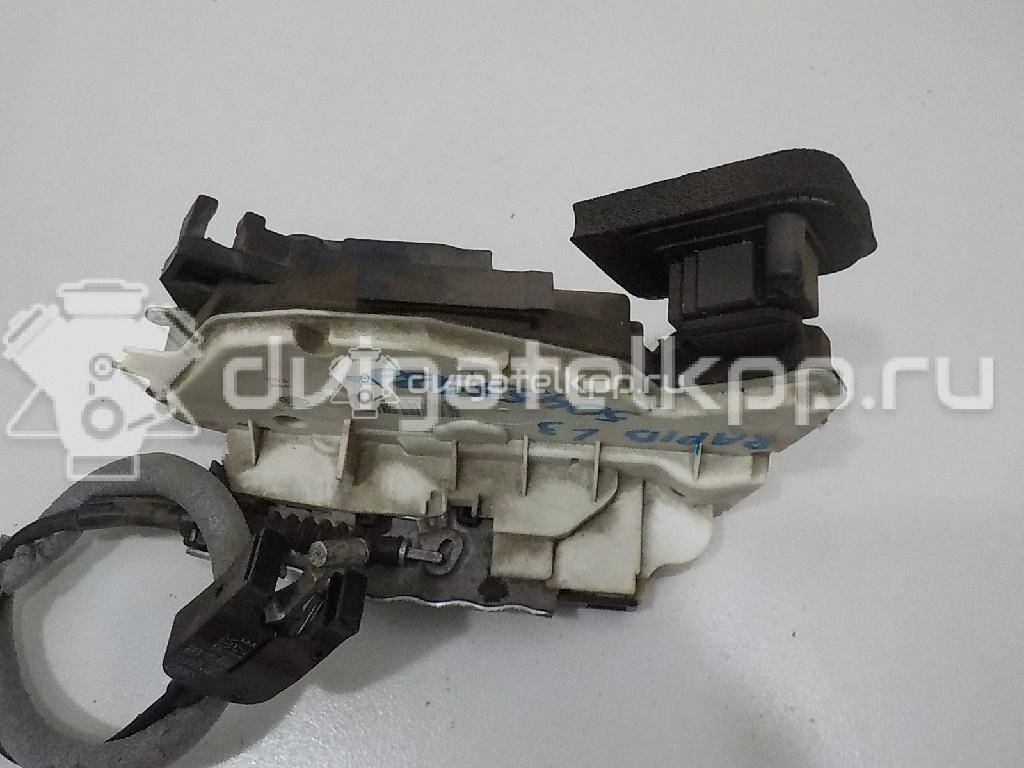 Фото Замок двери задней левой  5E0839015A для Skoda Octavia / Yeti 5L / Rapid {forloop.counter}}