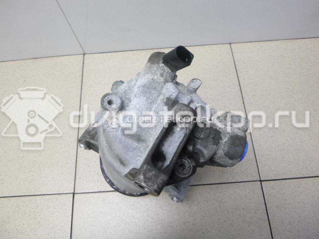 Фото Компрессор системы кондиционирования  5Q0820803J для Skoda Roomster 5J / Octaviaii 1Z3 / Yeti 5L / Fabia / Octavia {forloop.counter}}