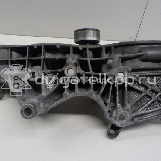Фото Кронштейн генератора для двигателя K4M для Nissan Terrano / Bluebird 102-110 л.с 16V 1.6 л бензин 1171000Q2D