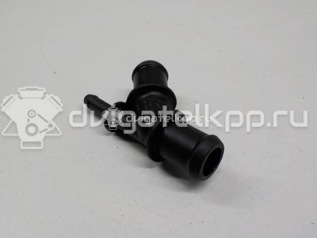 Фото Фланец / тройник  1J0121087D для Skoda Octavia {forloop.counter}}
