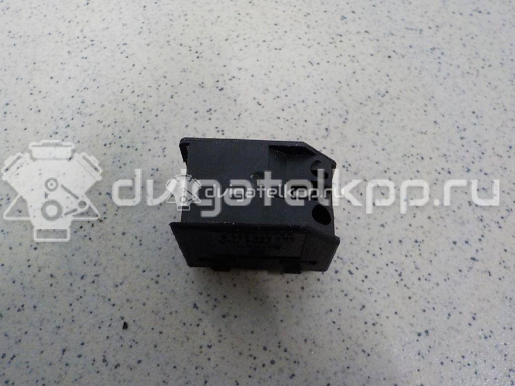 Фото Кнопка стеклоподъемника  3B0959855B для skoda Octavia {forloop.counter}}