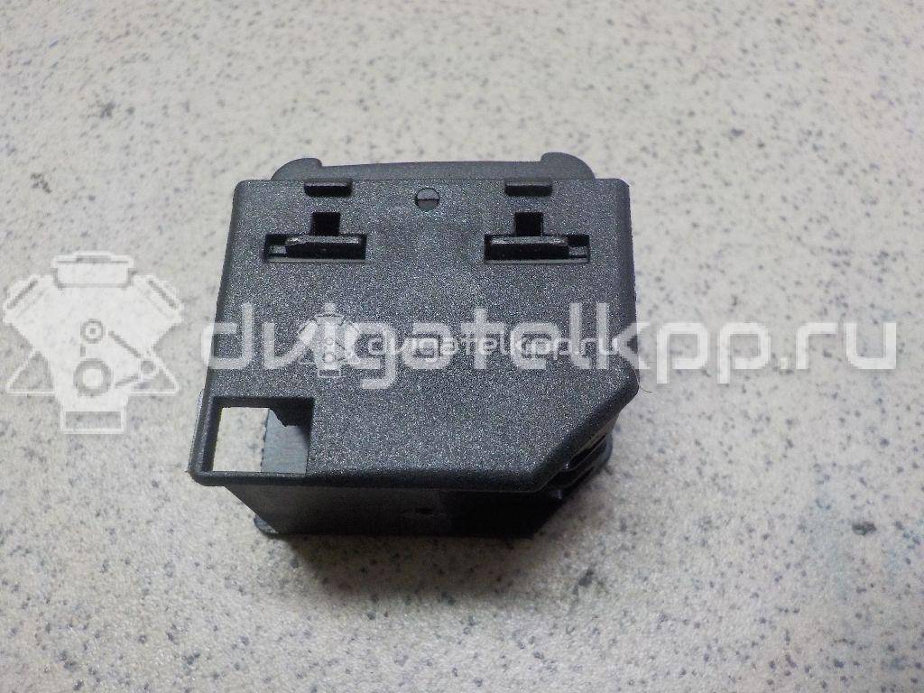 Фото Кнопка стеклоподъемника  3B0959855B01C для skoda Octavia {forloop.counter}}