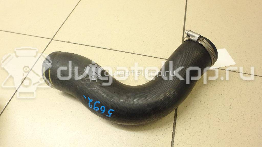 Фото Патрубок интеркулера для двигателя MR16DDT для Nissan Juke F15 / Pulsar C13 / X-Trail 163-218 л.с 16V 1.6 л Бензин/спирт 14463BV80A {forloop.counter}}