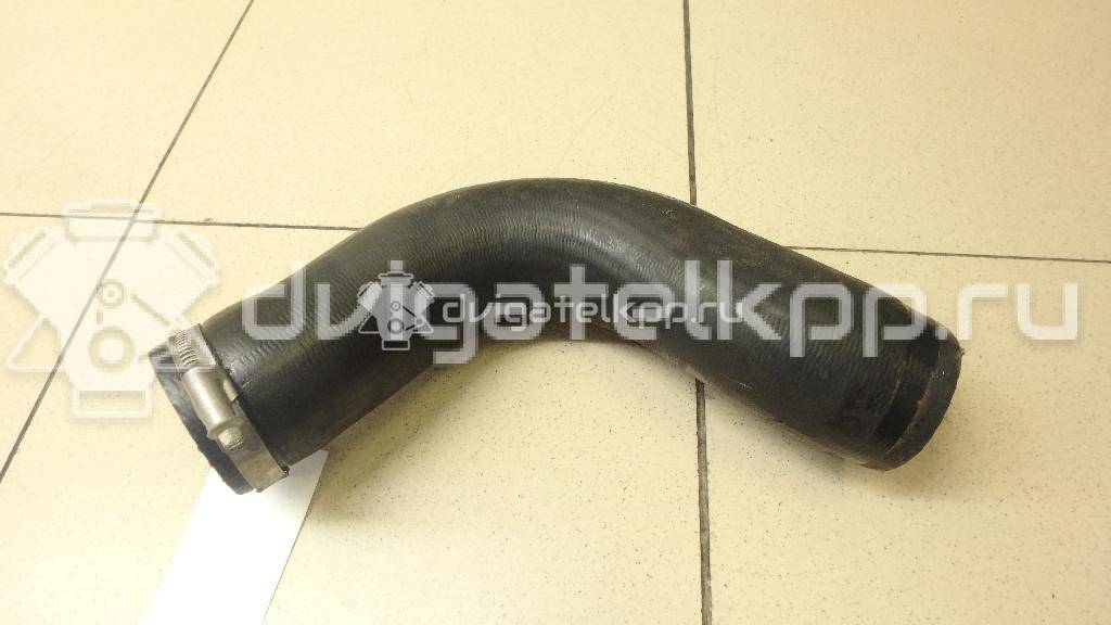 Фото Патрубок интеркулера для двигателя MR16DDT для Nissan Juke F15 / Pulsar C13 / X-Trail 163-218 л.с 16V 1.6 л Бензин/спирт 14463BV80A {forloop.counter}}