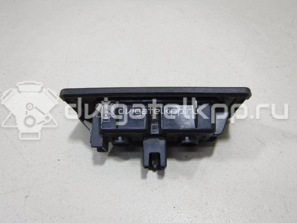 Фото Фонарь подсветки номера  3AF943021A для Skoda Yeti 5L / Fabia / Octavia / Superb / Rapid {forloop.counter}}