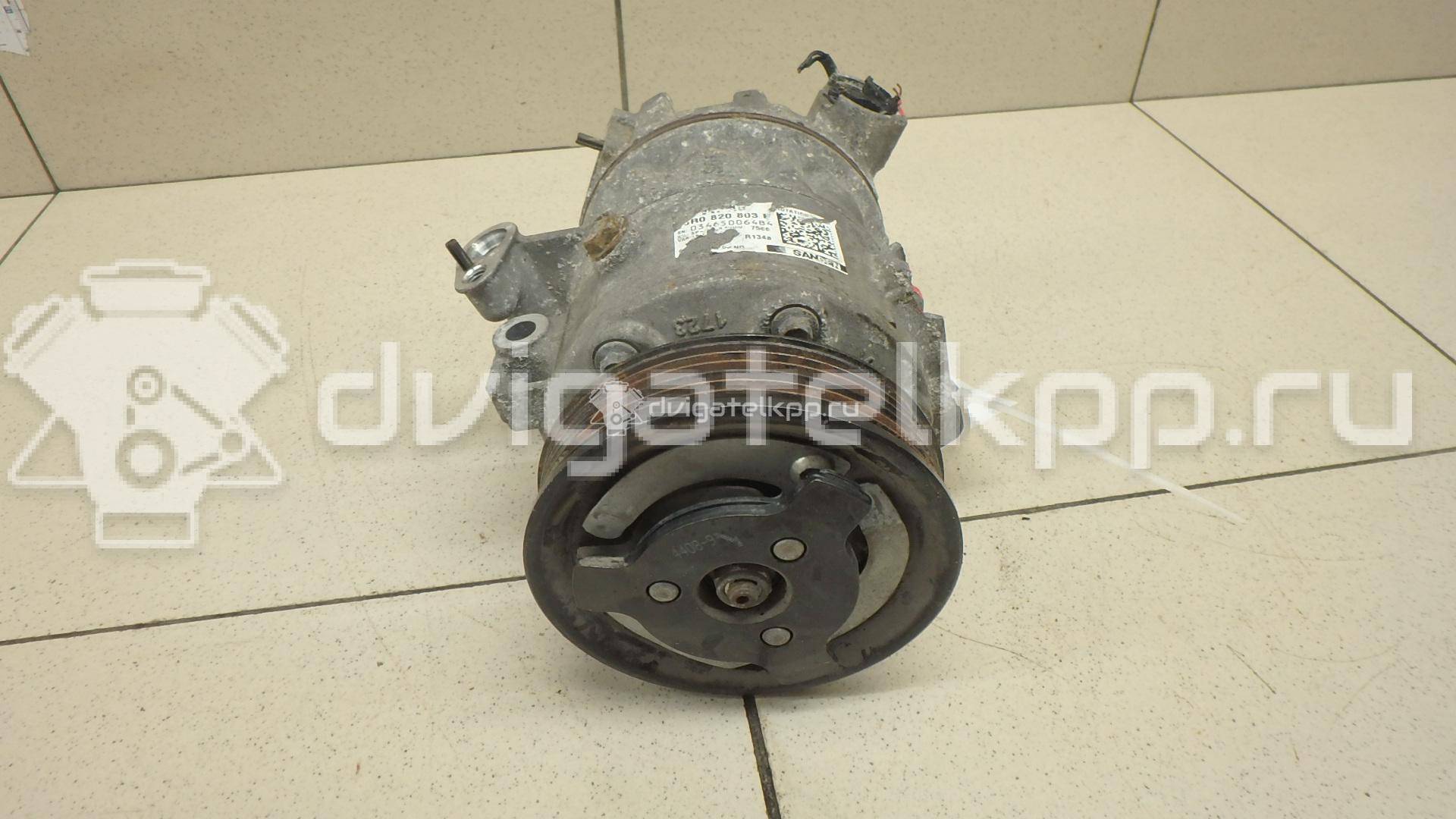 Фото Компрессор системы кондиционирования  6R0820803E для Skoda Roomster 5J / Fabia / Octavia / Rapid {forloop.counter}}
